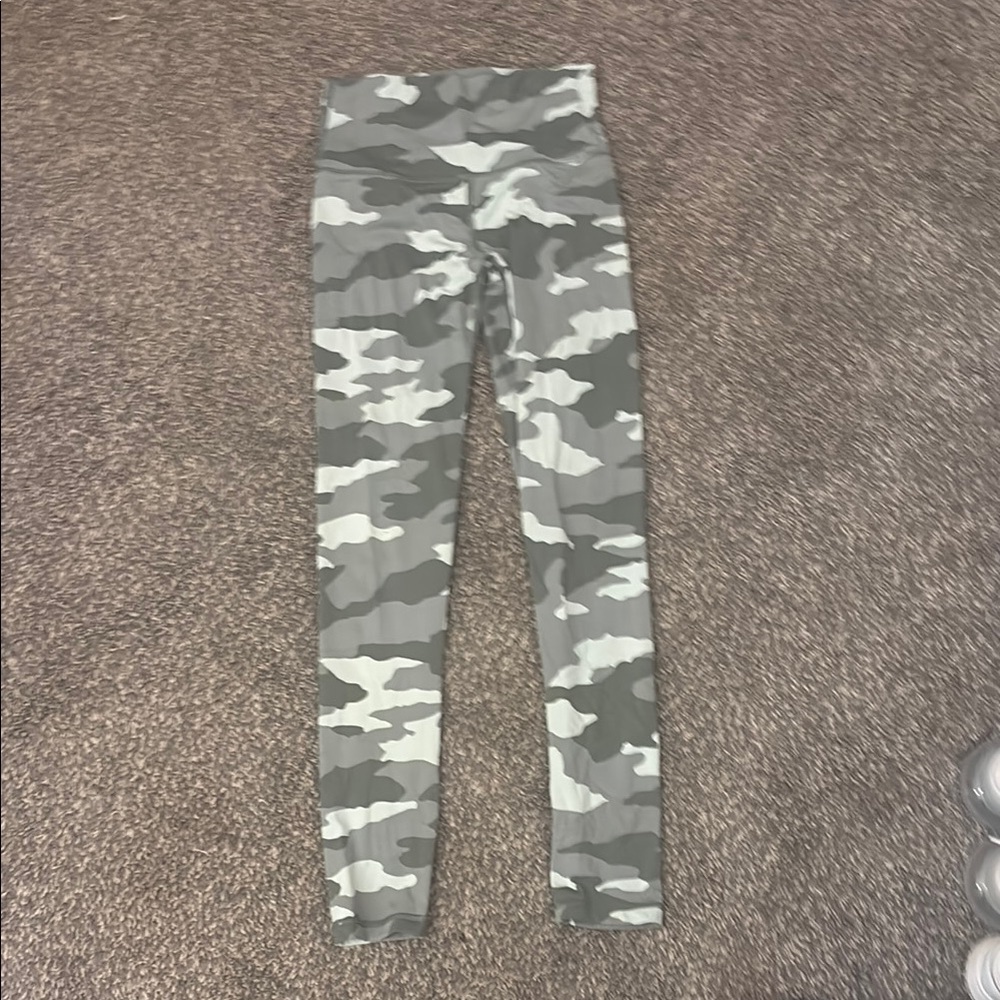 AERIE Camouflage Leggings